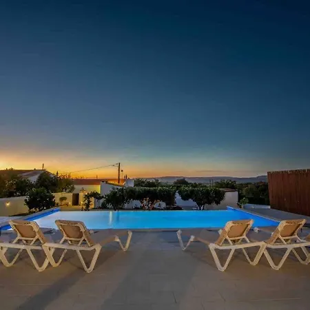 Casa Emella Luxury Villa