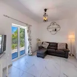Casa Emella Luxury Villa